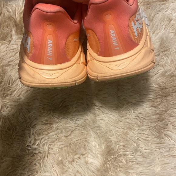 Sneakers - Picture 2 of 3